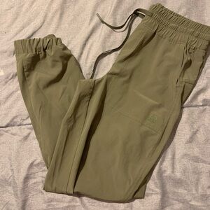 Avalanche Olive Green Women's Pants